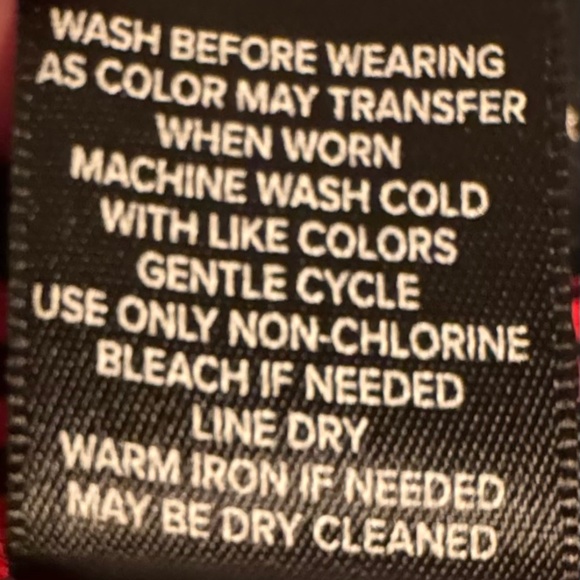 Studio by Torrid Red & Black Houndstooth Trouser A-Line Flare Pants – 28R - Picture 9 of 9